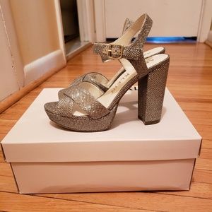 NWOT anne klein lalima heel